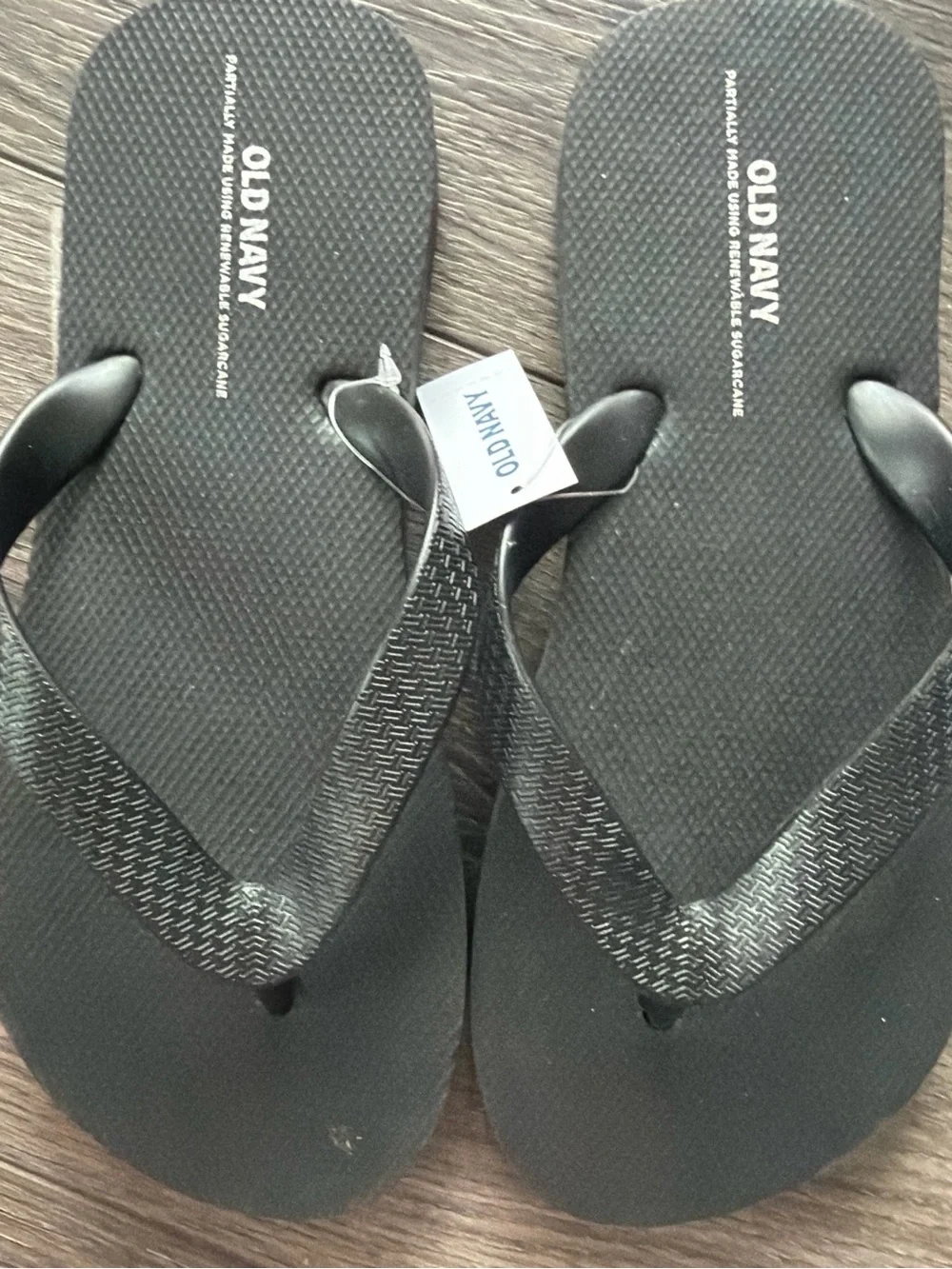 Boys Quiksilver NWT Old Navy flip flops - black & blue sz 1-2